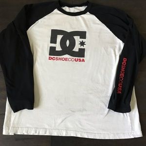 DC T-SHIRT